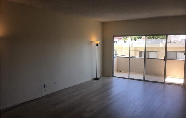 2 beds, 2 baths, 1,473 sqft, $4,200, Unit 212