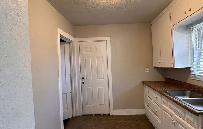 2 Bedroom 1 Bath