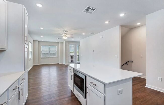 ARFAY NORTH WHITHAM AVE 610