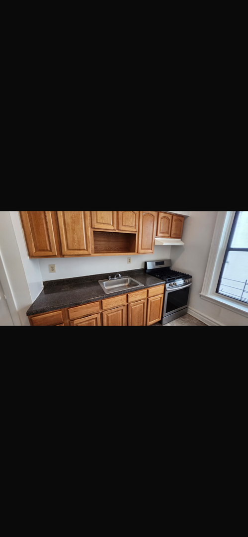 Amorani Park View LLC
