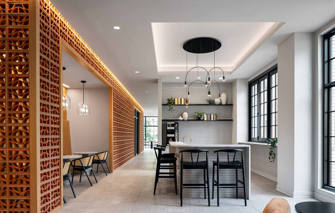 03 - Jaeger Square - Clubhouse 1