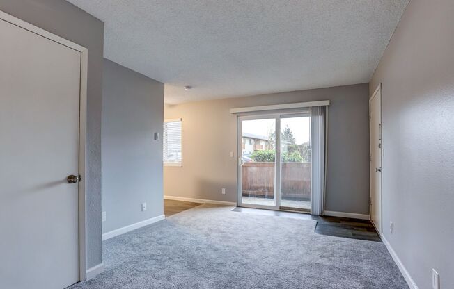 1 bed, 1 bath, 543 sqft, $1,195, Unit 17