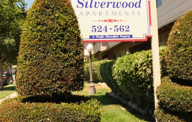 Silverwood Apartments (538,550,562)