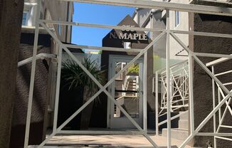 1 Bedroom 1Bathroom Burbank Condo! Ready for Move-In!