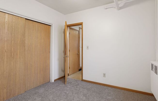 1 bed, 1 bath, $850, Unit Unit 9