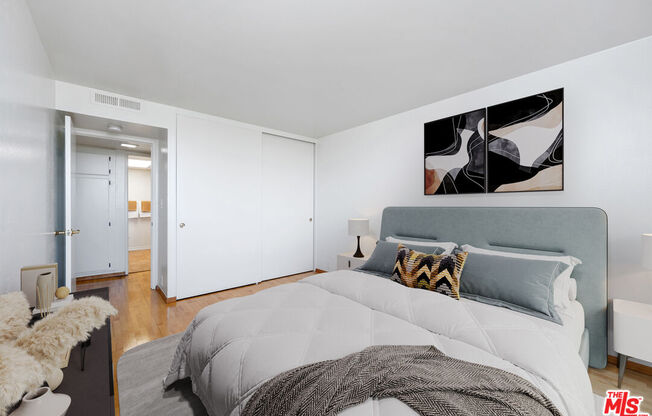 2 beds, 2 baths, 1,099 sqft, $4,500, Unit 1210