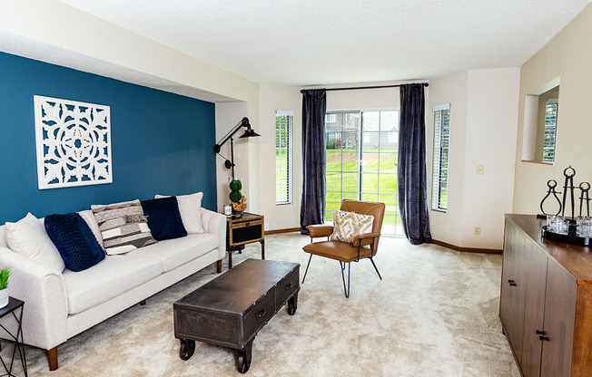 Mequon Trail Townhomes - Living Room