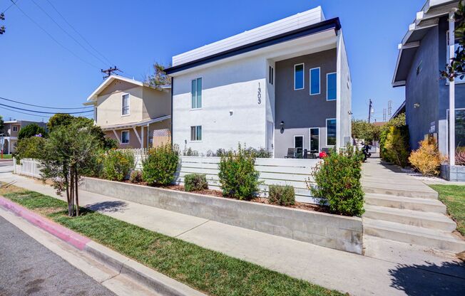1303 Beryl Residences