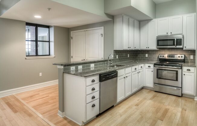 2 beds, 2 baths, 1,156 sqft, $1,445, Unit #701