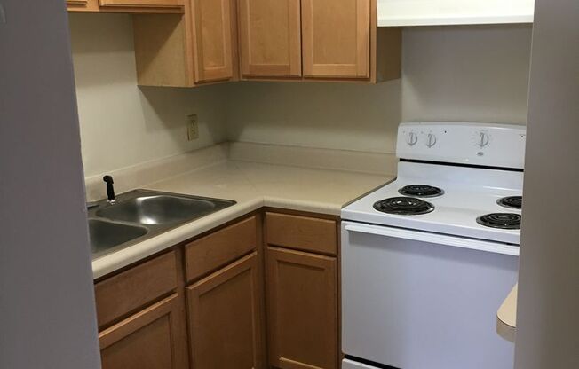 1 bed, 1 bath, 650 sqft, $775, Unit 4088-A2