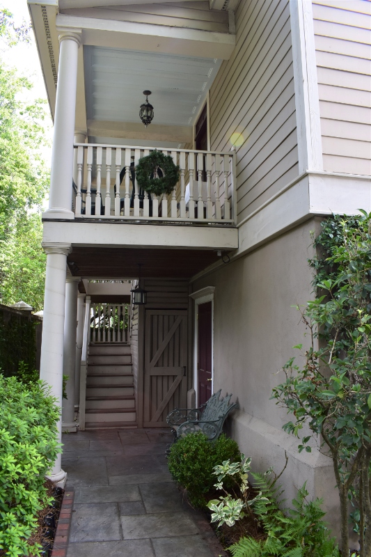 66 Rutledge Ave