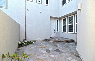 54 BRIGMORE AISLE
