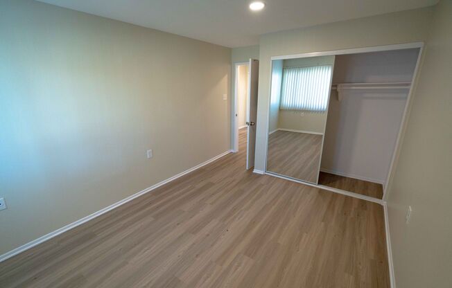 1 bed, 1 bath, 695 sqft, $1,898, Unit 320