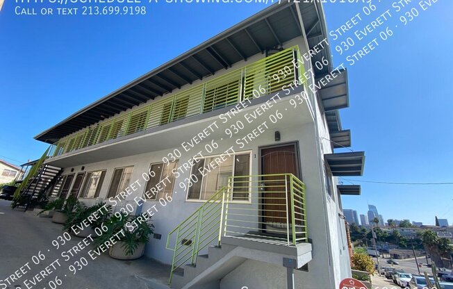 930 Everett Street