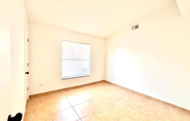 3 beds, 2 baths, $2,200