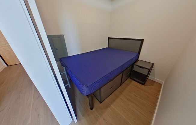 Studio, 1 bath, 314 sqft, $1,250, Unit 409