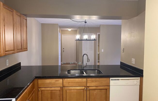 2 beds, 2 baths, $1,595, Unit #202