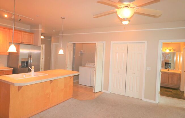 2 beds, 2 baths, $2,700