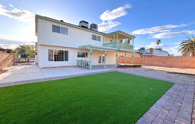 4 Bedroom Home located Near Alta and the 95 Freeway in Mature Neighborhood with no HOA. HOME HAS SOLAR!