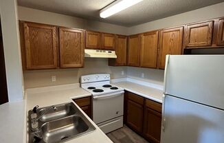 2 beds, 1 bath, 850 sqft, $850