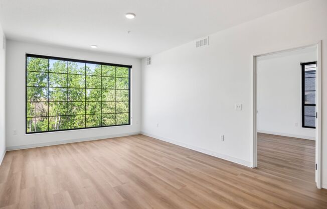 2 beds, 2 baths, 1,324 sqft, $2,200, Unit 333