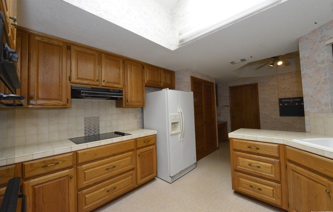 6130 ROYAL BREEZE