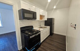 526 MAIN ST