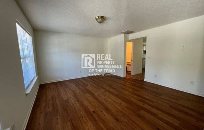 1500 Gatewood Ave
