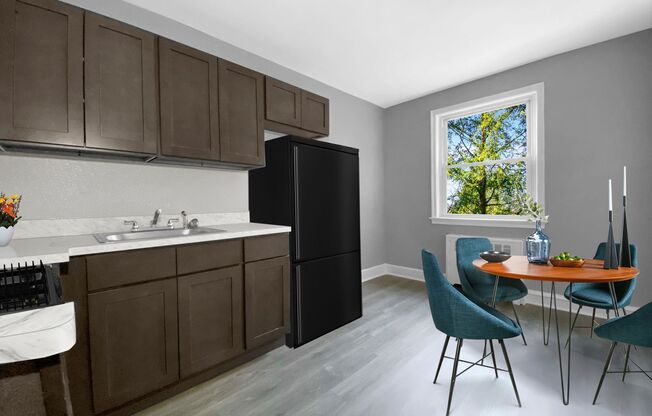 Oxford Gardens Apartments