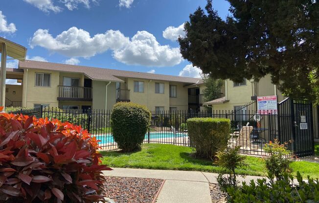 Park Place Apartments, Where Modern Comforts and Charm Meet!