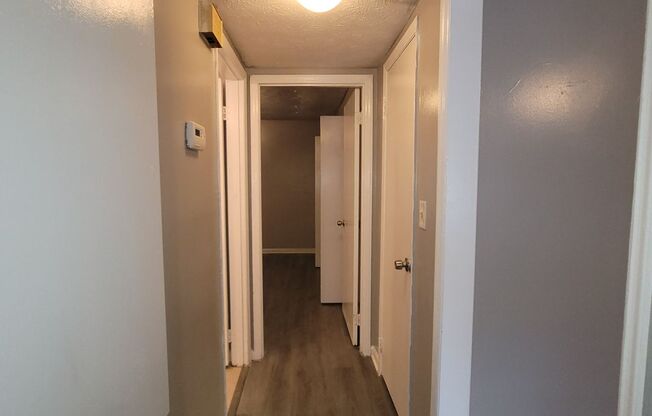 2 beds, 1 bath, $850