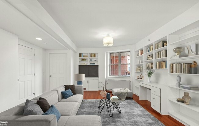 163 SAINT NICHOLAS AVE