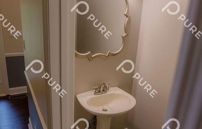 4 beds, 2.5 baths, $2,350