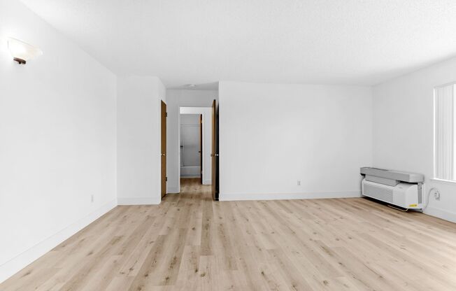 1 bed, 1 bath, 650 sqft, $1,380, Unit 66