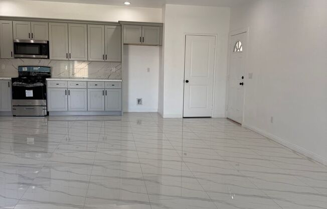 3 beds, 2 baths, 1,345 sqft, $2,795, Unit 1-205