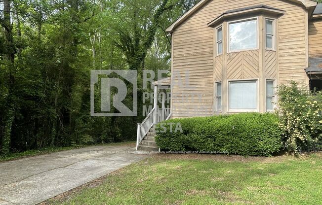 502 STEEPLECHASE RD