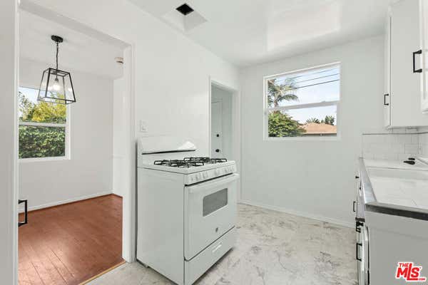 1 bed, 1 bath, $2,950