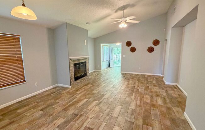 Charming 3 Bedroom, 2 Bathroom Home with Upgrades Throughout!