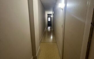 1 bed, 1 bath, $750, Unit APT 2