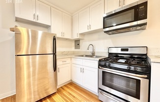 1519 LAUREL CYN BLVD