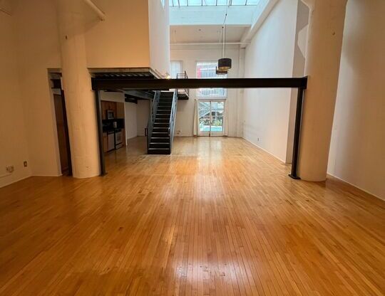 Studio, 1 bath, 2,030 sqft, $3,500, Unit 103