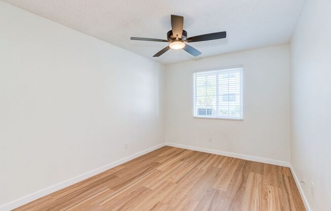 416 East Sunset Road