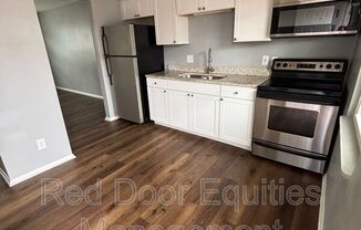 129 W WALNUT ST