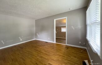 2 beds, 1 bath, $1,095