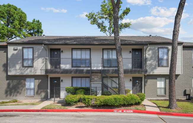 Willow Brook Crossing in Houston, TX Apartment Exterior