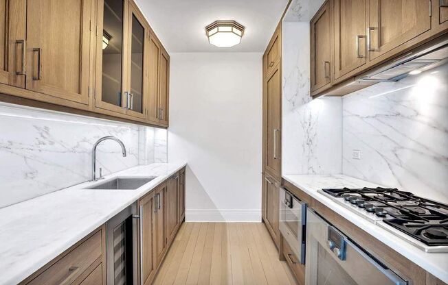 2 beds, 2.5 baths, 1,543 sqft, $17,000, Unit 56C