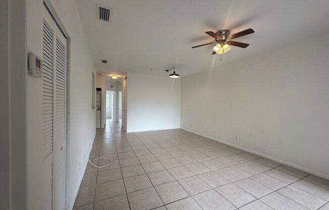 3 beds, 2 baths, $1,800, Unit # 1223