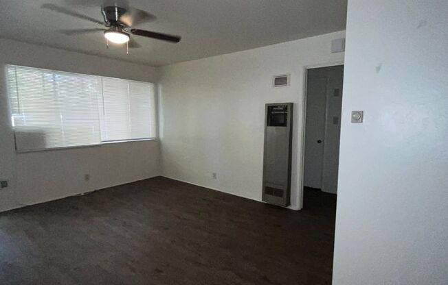 1 bed, 1 bath, $950, Unit 429