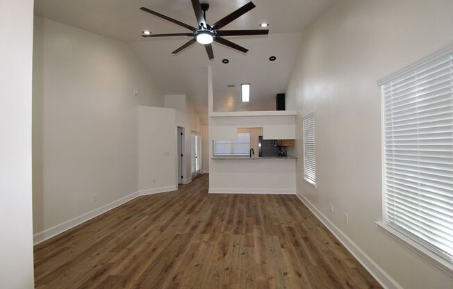 Remodeled 3 Bedroom Ready to Rent!