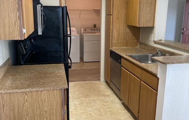 Lexington Place - 1134